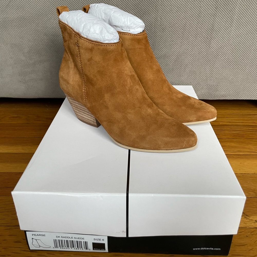 Dolce Vita Pearse Saddle Suede Booties - Size 6